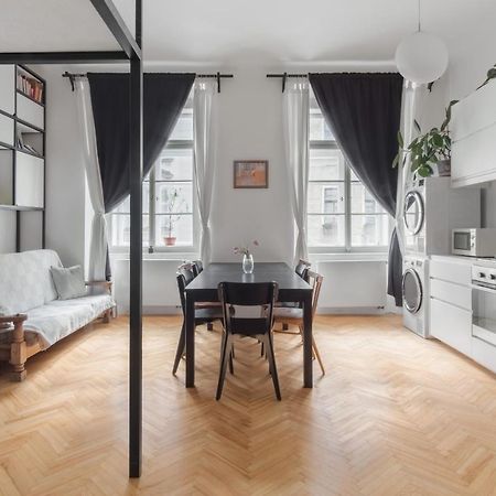 Prague Days - Unique Apartment - Old Town エクステリア 写真